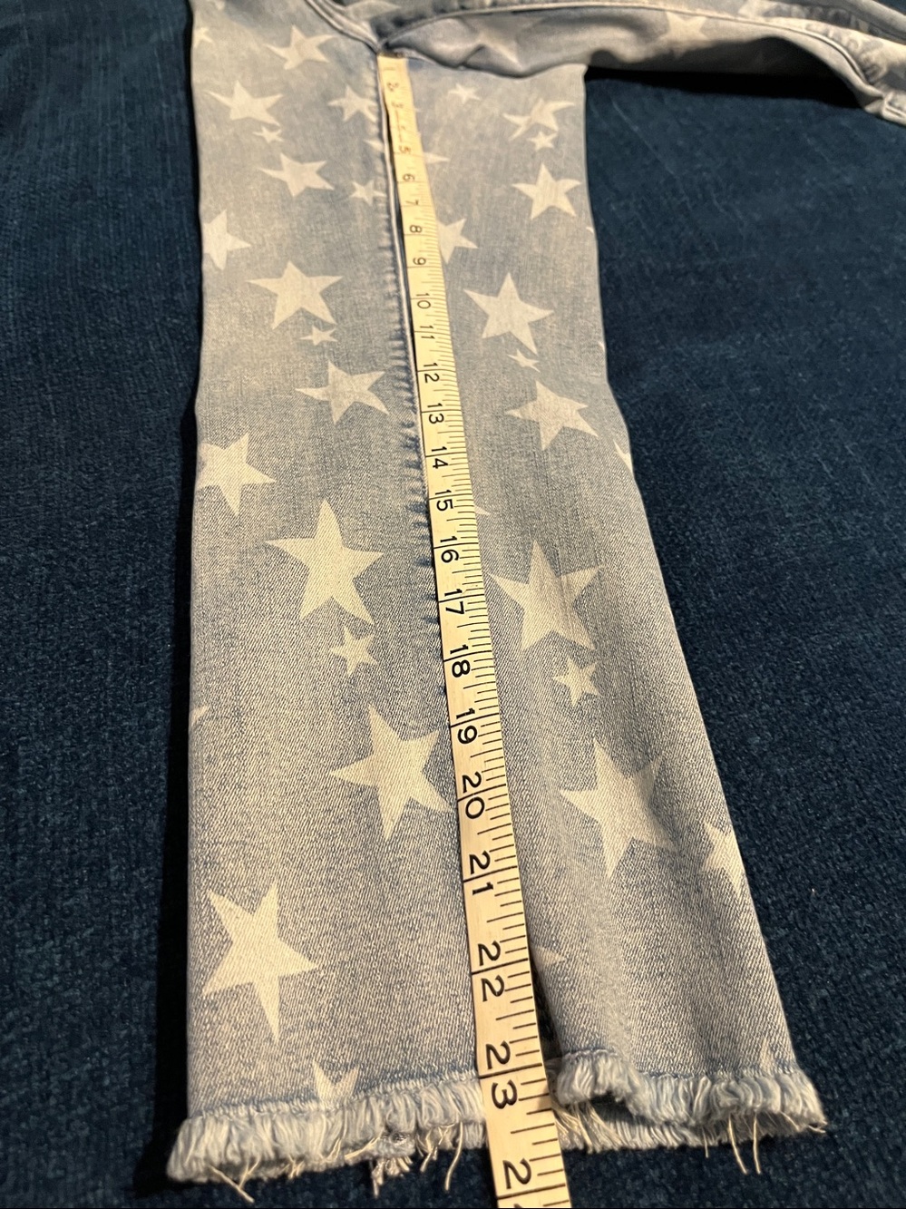 NWT COCO + CARMEN Crop Jeans - Picture 12 of 12